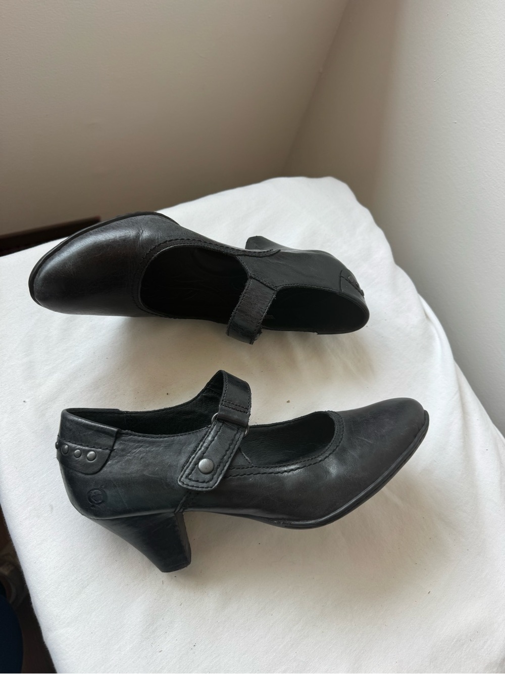 Y2K 90s Born Black Leather Mary Jane Heels Size 8.5
